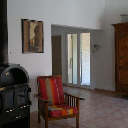 A L'Est D'Uzes Villa Saint-Siffret Room photo